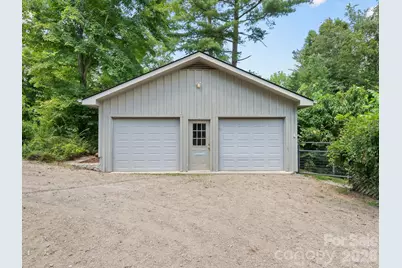 242 N Hills Drive, Hendersonville, NC 28791 - Photo 9
