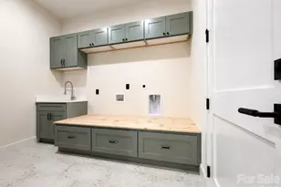 407 Melnick Terrace, Asheville, NC 28803 - Photo 21