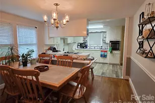 1326 26th St SW, Hickory, NC 28602 - Photo 13