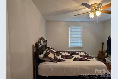 1326 26th Street SW, Hickory, NC 28602 - Photo 17