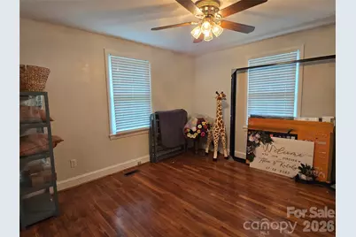 1326 26th Street SW, Hickory, NC 28602 - Photo 19