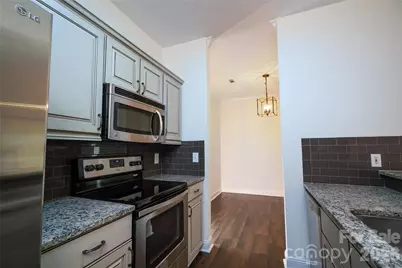 5730 Closeburn Road #O, Charlotte, NC 28210 - Photo 5