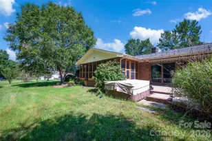 3959 Holly Springs Dr, Newton, NC 28658 - Photo 39