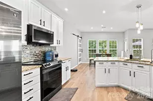 11841 Royal Castle Ct, Charlotte, NC 28277 - Photo 13