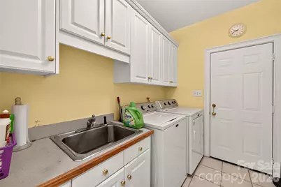 3517 Wylie Meadow Lane, Charlotte, NC 28269 - Photo 23