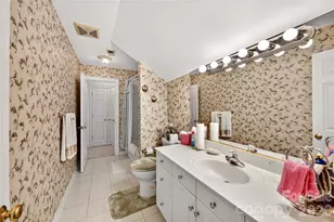 3517 Wylie Meadow Ln, Charlotte, NC 28269 - Photo 39