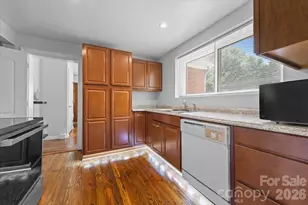 409 Toddville Rd, Charlotte, NC 28214 - Photo 3