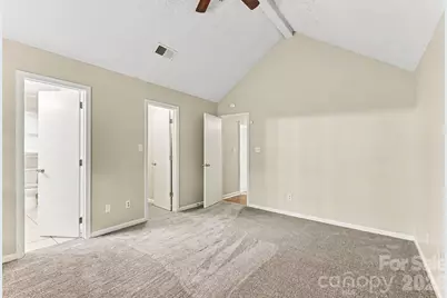 11616 Bowsby Court, Charlotte, NC 28215 - Photo 9