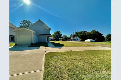 260 Mills Avenue, Troutman, NC 28166 - Photo 5