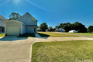 260 Mills Ave, Troutman, NC 28166 - Photo 5