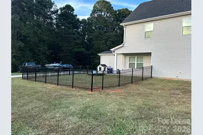 260 Mills Avenue, Troutman, NC 28166 - Photo 3