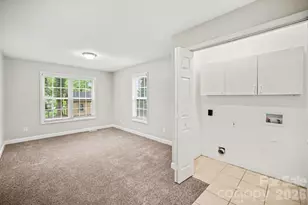 704 1st Ave Pl NE, Conover, NC 28613 - Photo 9