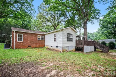 704 1st Avenue Place NE, Conover, NC 28613 - Photo 21