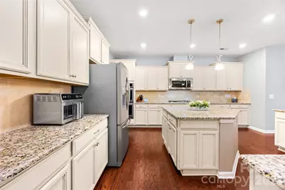 13522 Hyperion Hills Lane, Charlotte, NC 28278 - Photo 11