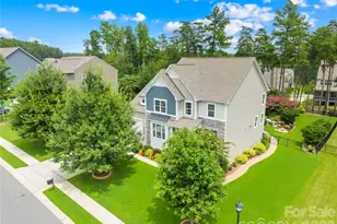 13522 Hyperion Hills Ln, Charlotte, NC 28278 - Photo 3