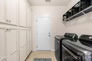 13522 Hyperion Hills Ln, Charlotte, NC 28278 - Photo 21