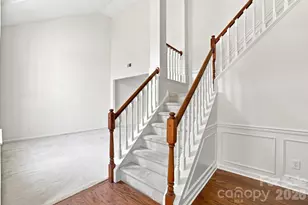 11215 Longhedge Ln, Charlotte, NC 28273 - Photo 3