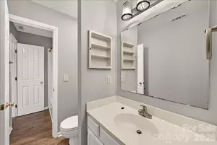 3220 Selwyn Farms Ln, Charlotte, NC 28209 - Photo 25