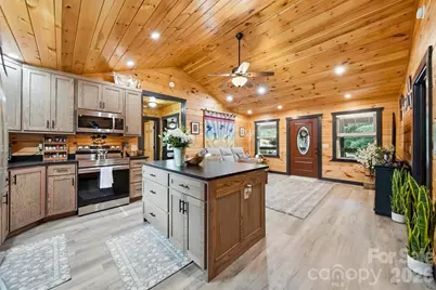 4500 Windy Hill Lane, Morganton, NC 28655 - Photo 9