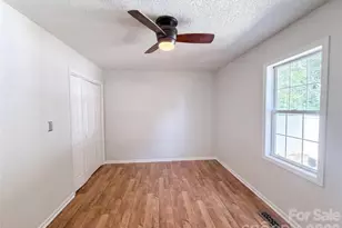 121 Driftwood Dr, Mooresville, NC 28117 - Photo 9