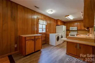 100 Sherwood Dr, Shelby, NC 28150 - Photo 9