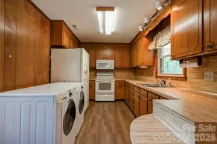 100 Sherwood Dr, Shelby, NC 28150 - Photo 7