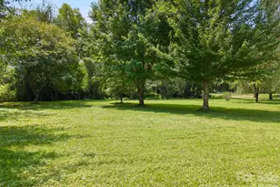 636 N Trade St, Tryon, NC 28782 - Photo 39