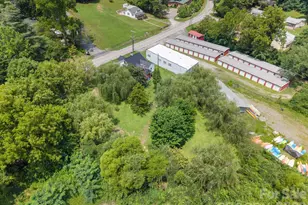 636 N Trade St, Tryon, NC 28782 - Photo 47