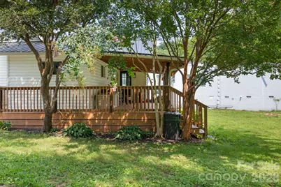 636 N Trade Street, Tryon, NC 28782 - Photo 37