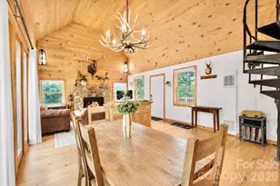 1361 Longhope Rd, Todd, NC 28684 - Photo 9