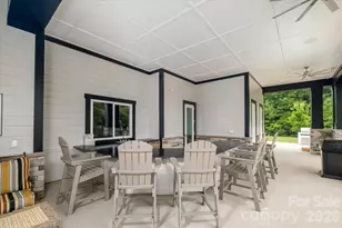 5609 Lavaux Ct, Charlotte, NC 28214 - Photo 19