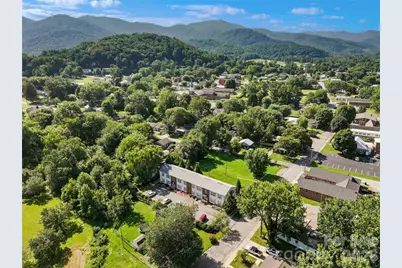 237 Camelot Drive #B, Waynesville, NC 28786 - Photo 19