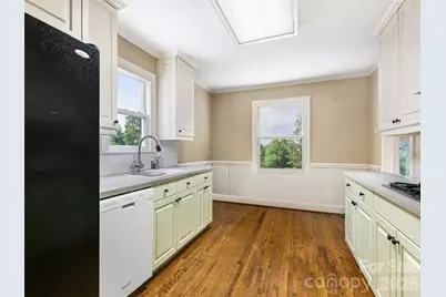 646 Marsh Road, Charlotte, NC 28209 - Photo 13