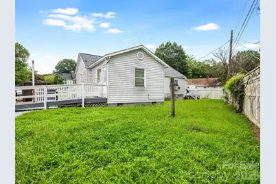 646 Marsh Road, Charlotte, NC 28209 - Photo 23