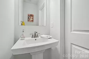1206 Gleason Wy, Charlotte, NC 28217 - Photo 21