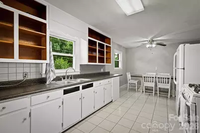 103 Park Street, Morganton, NC 28655 - Photo 9