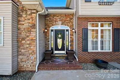 4510 18th Street Lane NE, Hickory, NC 28601 - Photo 5