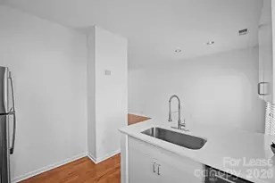2252 Vision Dr, Charlotte, NC 28203 - Photo 15