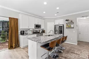 4519 Crownvista Dr, Charlotte, NC 28269 - Photo 13