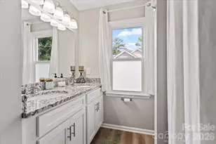 4519 Crownvista Dr, Charlotte, NC 28269 - Photo 23