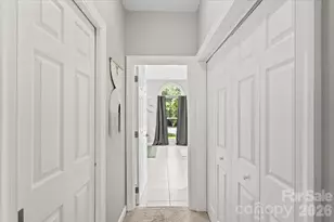 4519 Crownvista Dr, Charlotte, NC 28269 - Photo 15