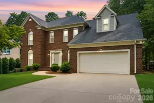 4519 Crownvista Dr, Charlotte, NC 28269 - Photo 1