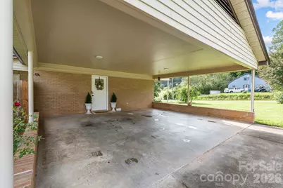 3968 Hollywood Ridge Road, Lenoir, NC 28645 - Photo 7