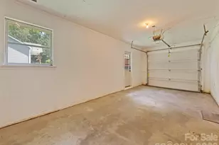 23 Elm St, Canton, NC 28716 - Photo 33