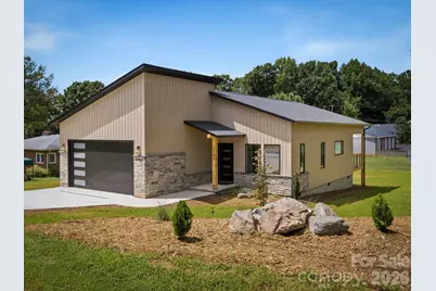 3143 2nd Street, Valdese, NC 28690 - Photo 1