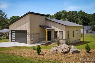 3143 2nd St, Valdese, NC 28690 - Photo 1