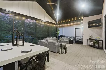4761 Glen Hollow Lane NE, Hickory, NC 28601 - Photo 35