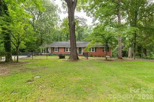 938 Forest Dr, Lancaster, SC 29720 - Photo 1