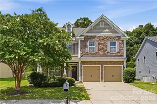 10817 Bere Island Dr, Charlotte, NC 28278 - Photo 3
