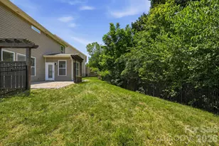 10817 Bere Island Dr, Charlotte, NC 28278 - Photo 43